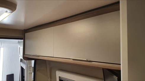 RENTACAMPA  – 2 BERTH FULLY SELF CONTAINED CAMPERVAN WITH TOILET AND SHOWER 