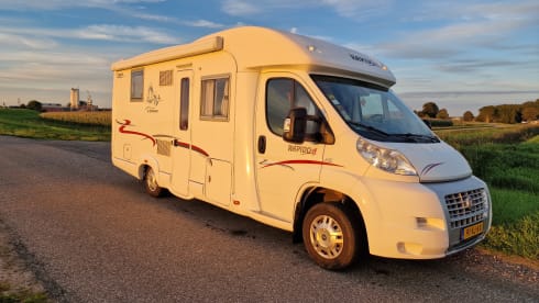 4p Rapido semi-integrated uit 2007