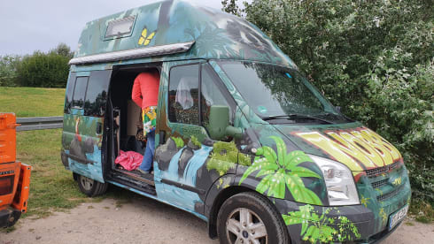 Busfahrer100 – Kleurrijke Nugget Nobby klaar om te gaan