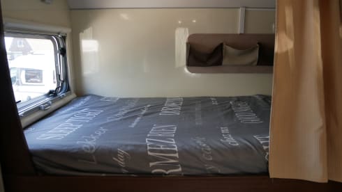 Eura Mobil Forster 6 sleeping 6 seats