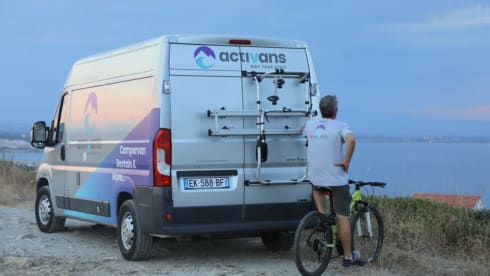 Surf Van 2 people - Costa Brava - Spain