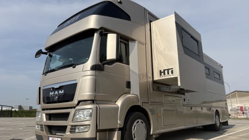 HTI camper van (horse transport possible)