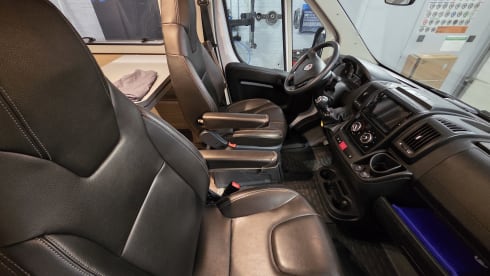 4p Knaus semi-integrated from 2020