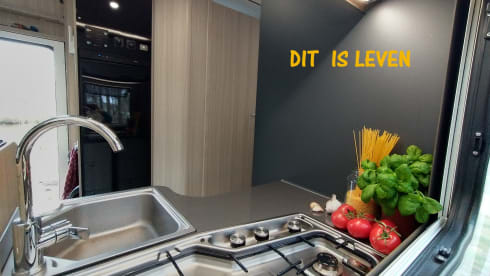 FreeLiving – AUTOMATIC with level system, extra long beds. ALSO WINTER