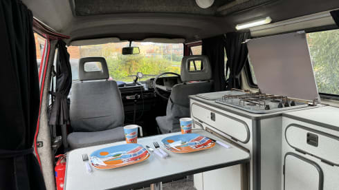 Bilbo – Solar 4 Berth Off Grid VW Camper
