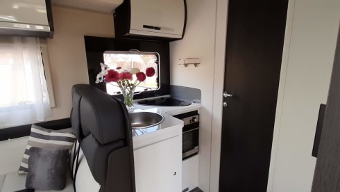 2021 Zefiro 696 - 5 berth luxury motorhome