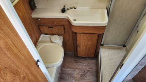 Witte Beer. – 4p Hymer integrated uit 1990