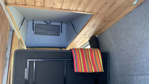 KIWI  7 – Opel Vivaro (ECO) bus camper . completely self-sufficient