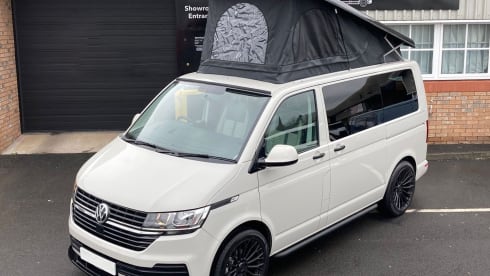 Penny – Luxury High Specification Family VW T6.1 4 Berth Campervan