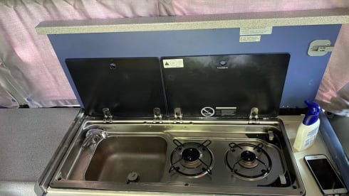  Mastodonnie – VW T4 camper van with lifting roof