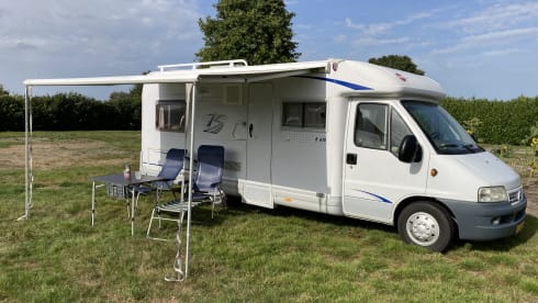 4p Bürstner semi-integrated uit 2005