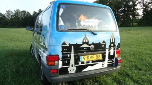 Amsterdam – Amsterdam - Cozy and robust VW T4 campervan