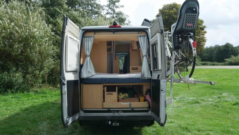 supercamper – 3p Pössl bus (2004) self-sufficient - with all amenities 