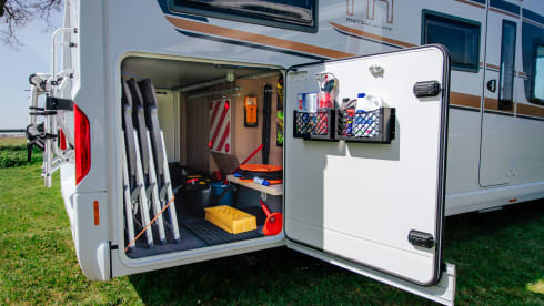 Luxury Carthago Malibu all-in concept 