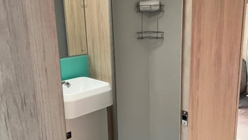 Vango – Autotrail semi-geïntegreerde camper met 6 slaapplaatsen vanaf 2023