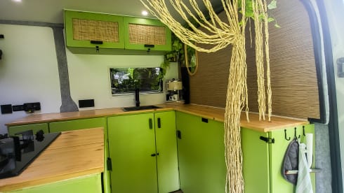 Camper beleving – 2p offgrid luxury - Renault Master L3H2