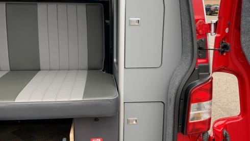 Gingie  – 4 berth Volkswagen camper-van