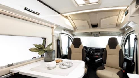 Nork – Luxury Benivan from 2021: compact family camper (2-4 persons)