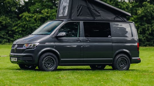 Tilly – VW Transporter Campervan