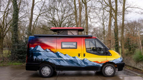 Mountain – 2p Ford bus uit 2007