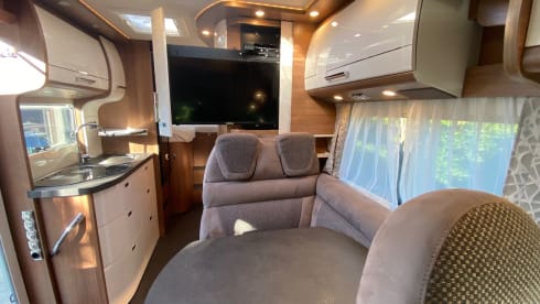Luxurious and comfortable new Carthage motorhome