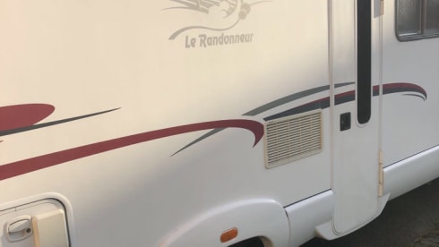 Ronnie – Discount for teachers and school staff that hire our Fiat Rapido motorhome 