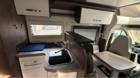 The Beast – 4p Benimar semi-integrato dal 2023