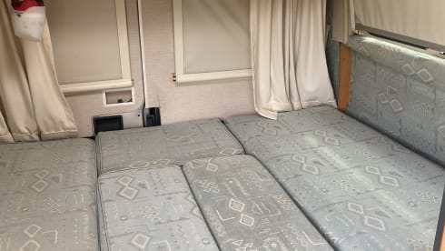 Albano – 2p Fiat campervan uit 2001