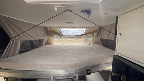 Wunderschöner, komfortabler Chausson-Camper für 4 Personen aus dem Jahr 2016!