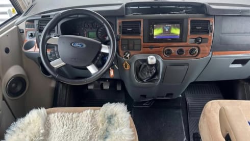 4p Hymer integrated from 2010