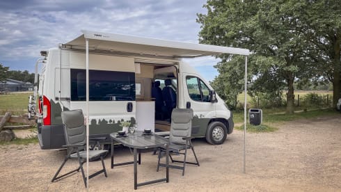 Cor – Compact Camper Cor