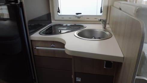 genesis – 4p Challenger integrated uit 2016