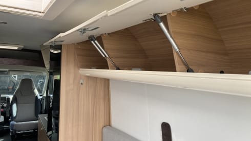 Sunliving – Sunliving Bus camper with bus biker 