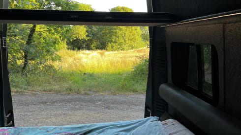 Big Tony – 5 berth Peugeot boxer campervan. Brand New off grid conversion