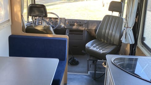 3p Mercedes-Benz bus from 1988