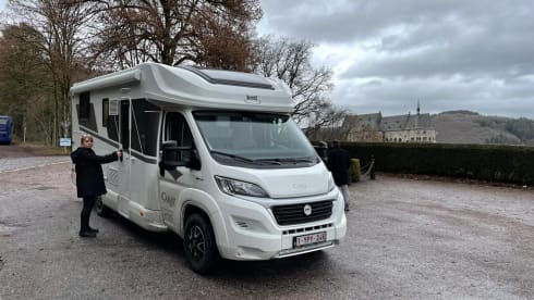 001 – Lussuosa nuova casa mobile in affitto - 4 posti letto - Patente B