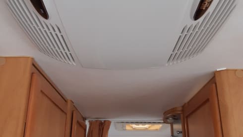 Hymer B644 - Free Vacation