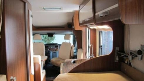 Narrow Hymer, practical and very complete