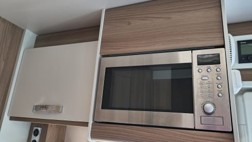 2 berth Swift semi-integrated from 2018