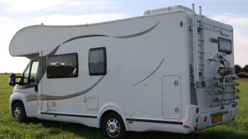 7p Hymer alcove from 2012