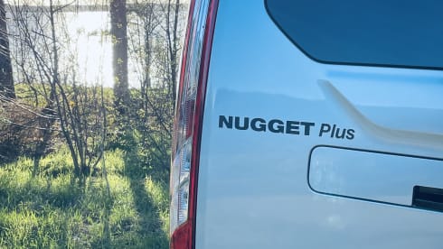 Vantura – Full option Ford Nugget plus Trail campervan 