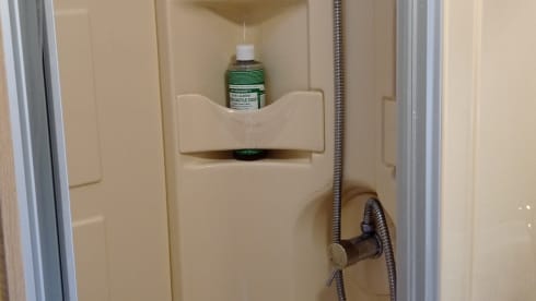 Ambrogio e Cristiana – Three children, a dog, desire for freedom