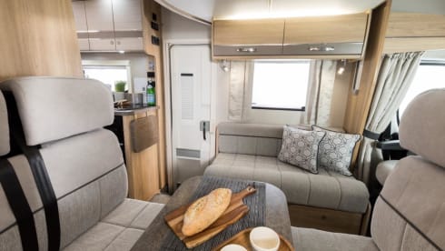 "Gigi" – Elddis Autoquest 196. 6 Berth, 6 Seatbelt family friendly!