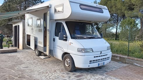 BeeCamper – Il camper per le tue prime esperienze