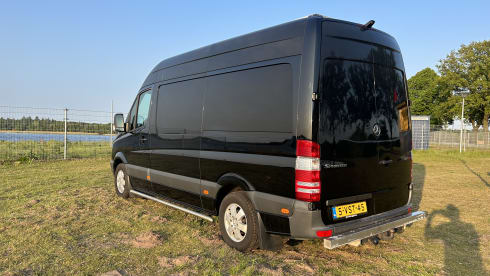 2p Mercedes-Benz bus from 2012