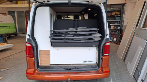 Bertus – 4p Volkswagen campervan from 2018