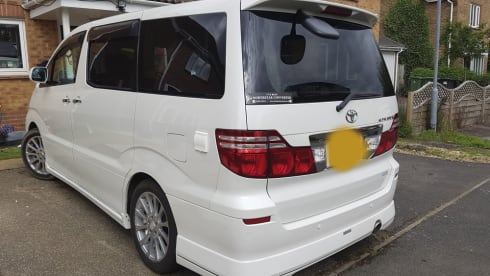 White Camper – Toyota Alphard Family Campervan for your Staycation