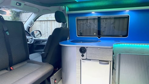 VW Camper with pop-top & triple rear seat