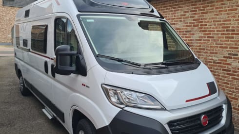 Bij deze verhuur ik mijn gloed nieuwe mobilhome 