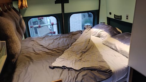 De Reizende Levensgenieter – Nice Fiat camper bus for 2-4 people